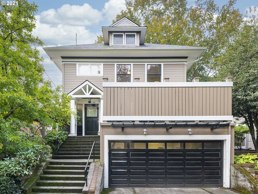 Sold! Multifamily (Duplex) in Northeast Portland